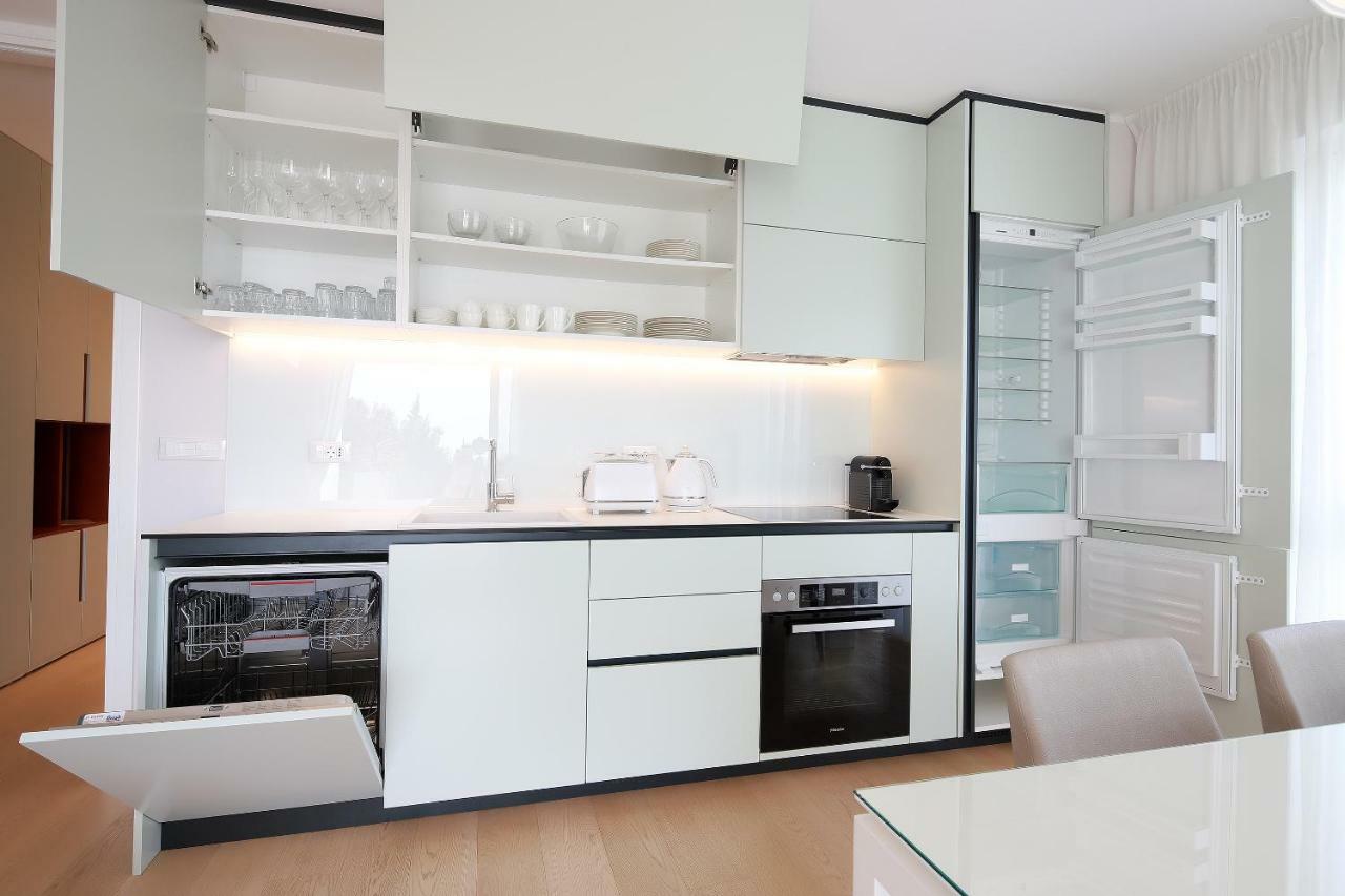 Stylish Apartment 100 M From The Beach 오파티아 외부 사진